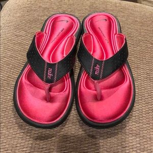 NIKE comfort footbed flip flops